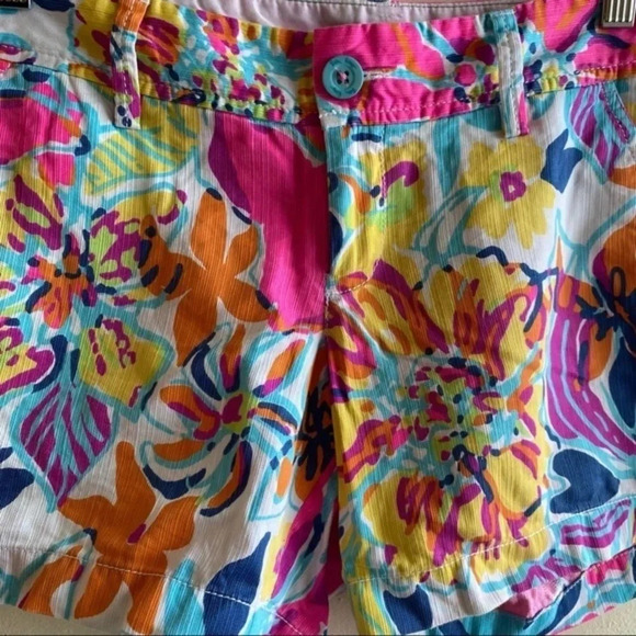 LILLY PULITZER Callahan Short VGUC Size 4 - Picture 2 of 6